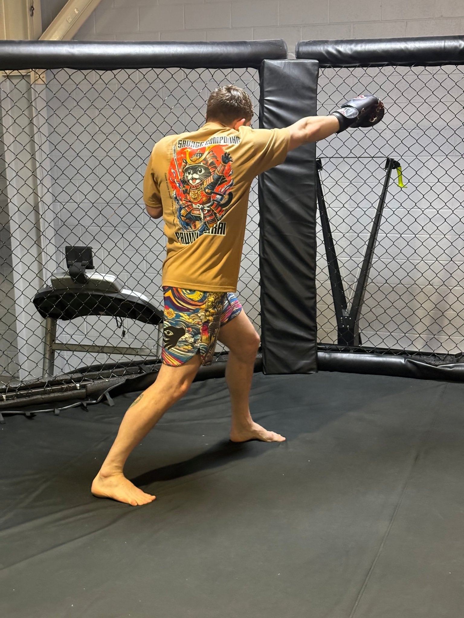 Oversized Paww - murai T Shirt - The Savage Compound
